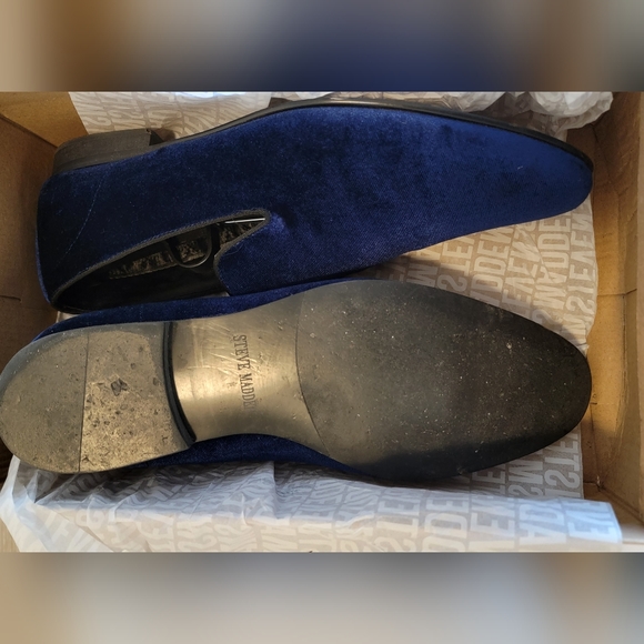 Laight Velvet Smoking Loafer - Picture 5 of 8